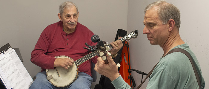 Banjo lesson